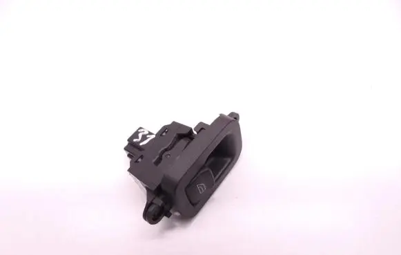 Volvo V50 Electric window control switch 30774163 D31