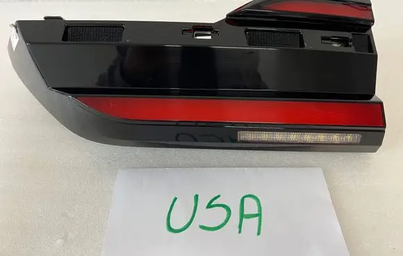 BMW X7 G07 Tailgate rear/tail lights 9881362 024101713 988136207