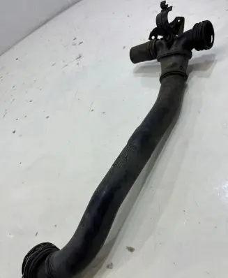Porsche Cayman 987 Engine coolant pipe/hose 99710675203