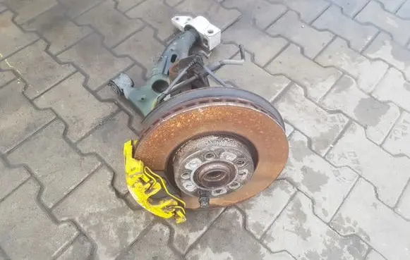 Volkswagen Eos Front wheel hub spindle knuckle PRZD