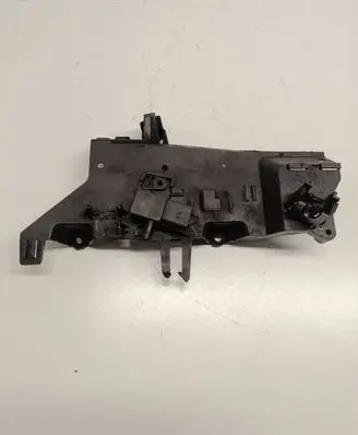 BMW 5 F10 F11 Other engine bay part 7811112