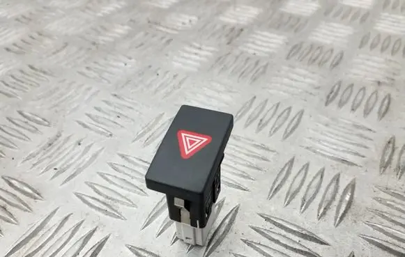Volkswagen Golf VI Hazard light switch 5K0953509A