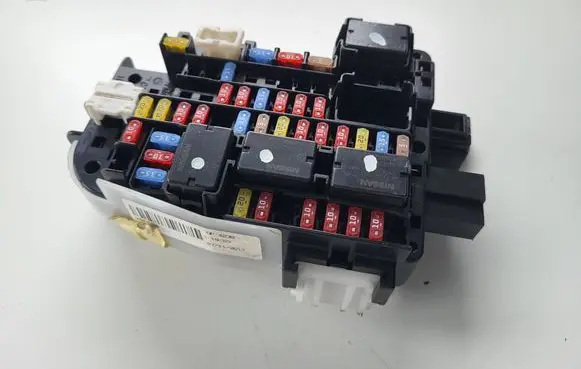 Nissan Micra K14 Fuse module