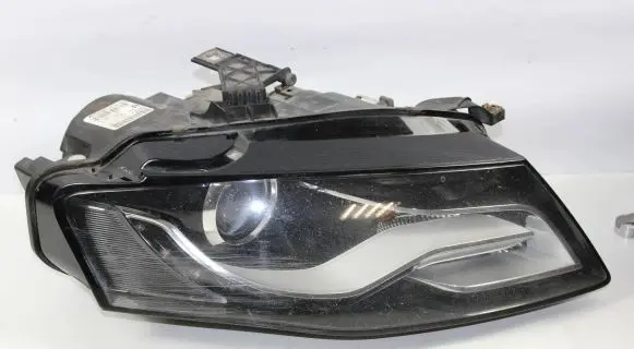 Audi A4 S4 B8 8K Headlight/headlamp 8k0941004c