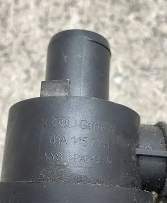 Porsche Macan (95B) Vacuum valve 06A145710P