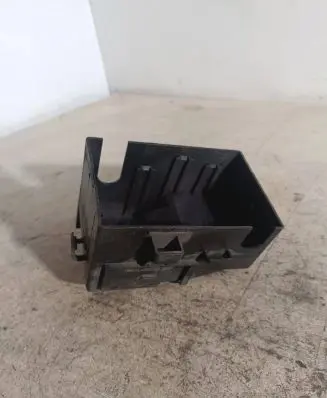 Opel Astra G Relay mounting block 90560119 A6GF30