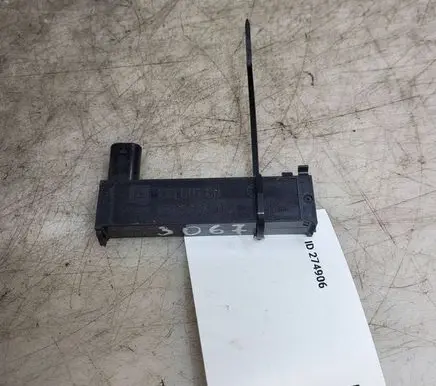 Opel Insignia B Keyless system antenna 13580788 TN233800001