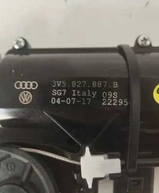 Audi A5 Tailgate/trunk/boot lock/catch/latch 4M0827506D 113143110717