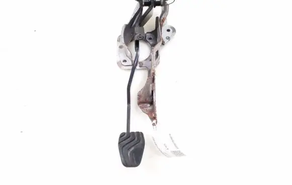 Nissan Qashqai Clutch pedal 