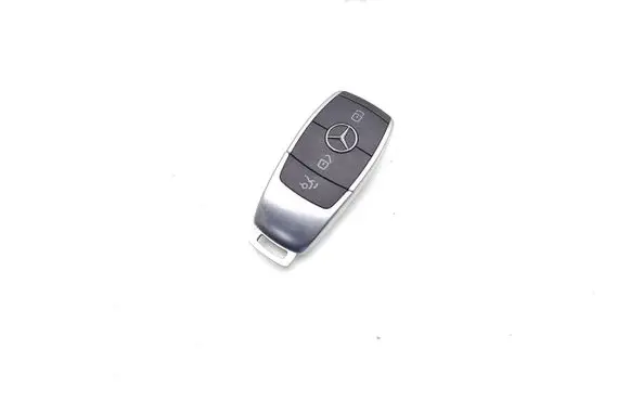 Mercedes-Benz EQA Ignition key/card 
