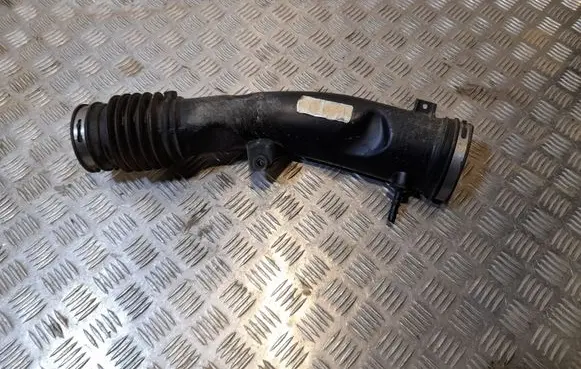 Ford Fusion II Air intake hose/pipe DS739R504FB
