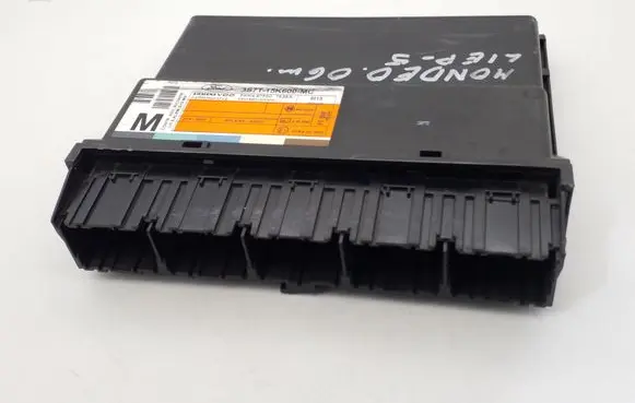 Ford Mondeo Mk III Comfort/convenience module 3S7T15K600MC 5WK48753G