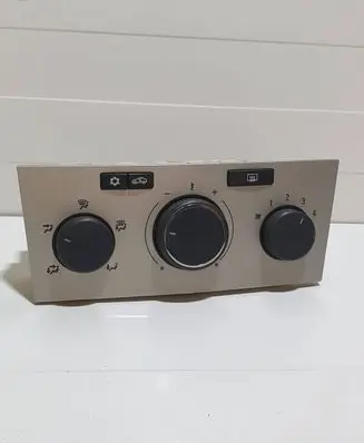 Opel Zafira B Climate control unit 13269404 14052008 901513600001