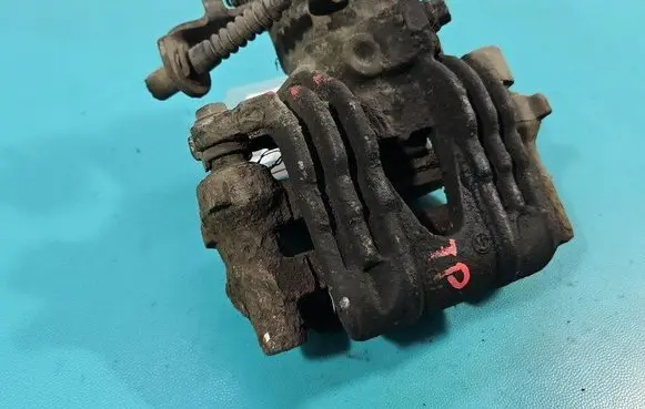 Opel Zafira A Rear brake caliper IMPRK1469278