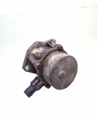 Renault Megane II Vacuum pump 8200113585