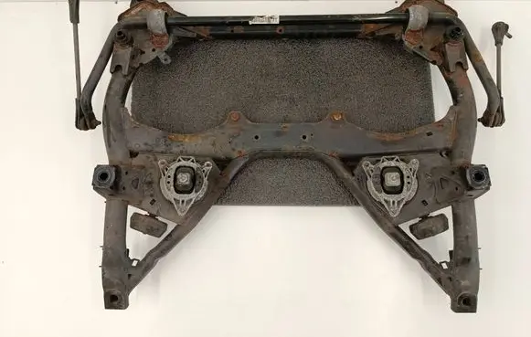 BMW 4 F32 F33 Front subframe 6872120 6869291