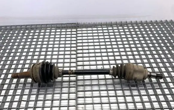 Toyota Yaris Front driveshaft 