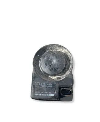 Audi A4 S4 B7 8E 8H Alarm system siren 8L0951605A F005V00356