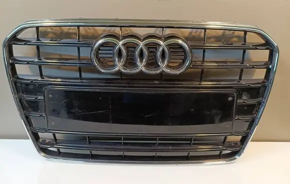 Audi A5 8T 8F Front bumper upper radiator grill 8T0853651G
