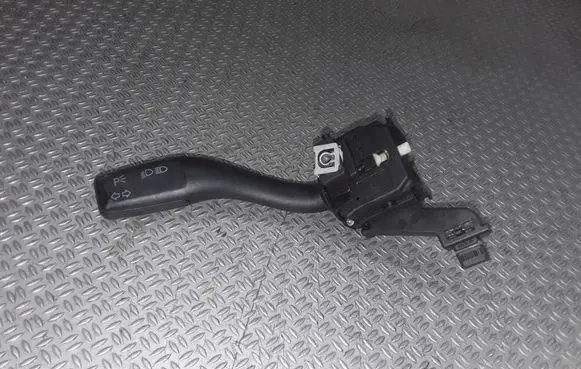 Audi A3 S3 8P Indicator stalk 8P0953513A