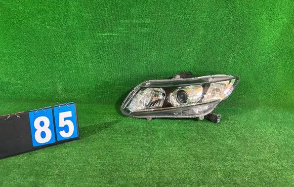 Honda Civic IX Headlight/headlamp