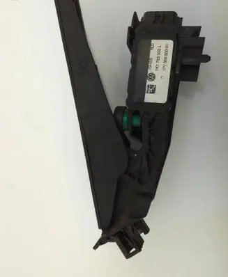 Volkswagen Golf V Accelerator throttle pedal 1K1723503L 1044005 6PV00860001