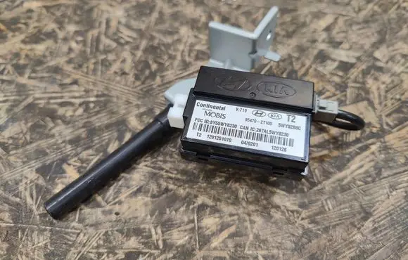 KIA Optima Keyless (KESSY) go control unit/module 954702T100