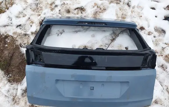 Peugeot 3008 II Tailgate/trunk/boot lid 9811550177