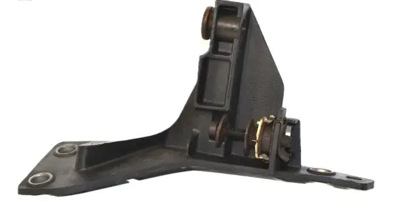 Audi A4 S4 B7 8E 8H Front bumper mounting bracket 8E0805364