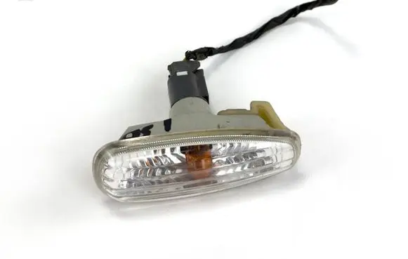 Hyundai i30 Front fender indicator light 92303