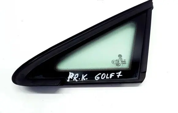 Volkswagen Golf VII Front triangle window/glass 5G0845411