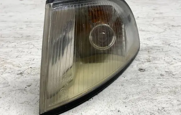Audi A4 S4 B5 8D Front indicator light 01441152LC