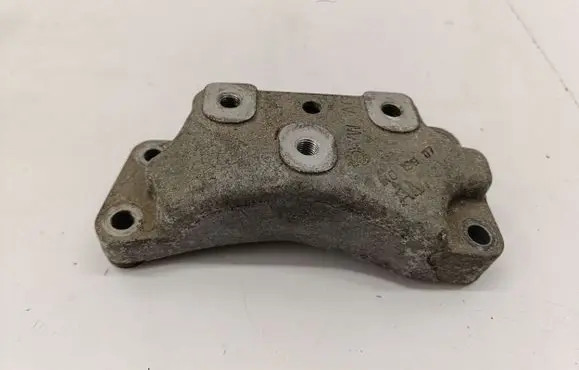 Audi A3 S3 8P Gearbox mounting bracket 1K0199117