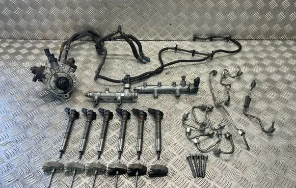 Audi A5 8T 8F Fuel injection system set 059130755CA 059130089BS 059130090CM
