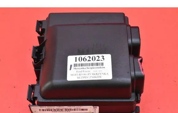 Ford Focus Fuse box set JX6T14D068AE