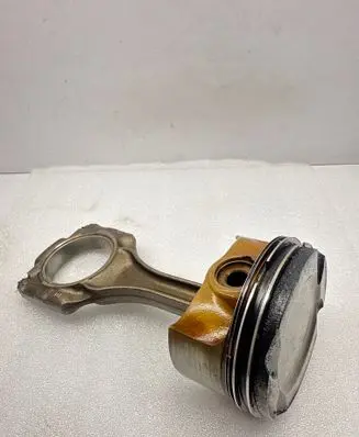 BMW X6 E71 Piston with connecting rod 11257613626 1124784327
