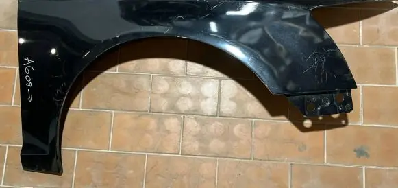 Audi A6 S6 C6 4F Fender