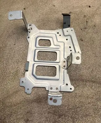 Nissan 350Z Sound amplifier holder/bracket 