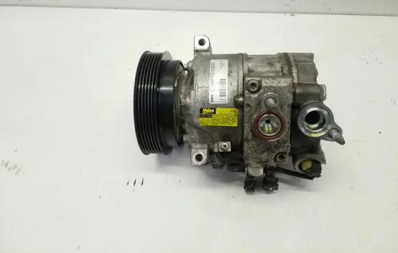 Volvo XC70 Air conditioning (A/C) compressor (pump) 813142
