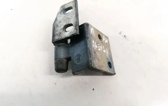Peugeot 406 Front door upper hinge