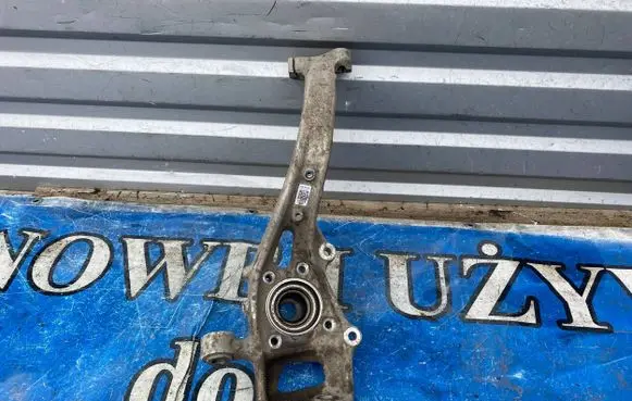 Audi Q7 4M Front wheel hub spindle knuckle 4M0407560 28112022