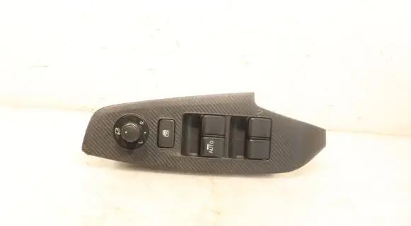 Mazda 3 III Electric window control switch