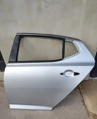 KIA Optima Rear door