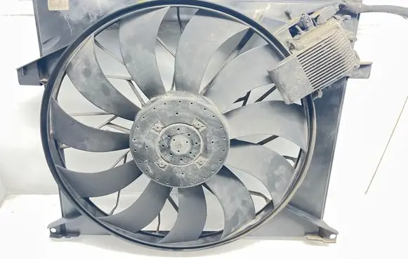 Mercedes-Benz ML W163 Electric radiator cooling fan A1635000293