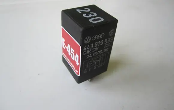 Audi A4 S4 B5 8D Other relay 443919533