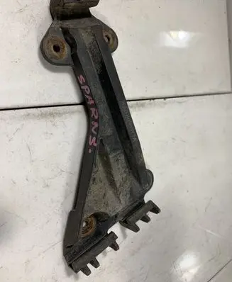 Audi A6 S6 C4 4A Front bumper mounting bracket 4A0807283A