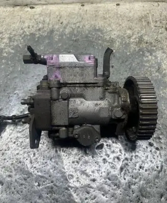 Volkswagen PASSAT B4 Fuel injection high pressure pump 0460404985 028130110H