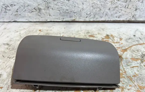 Volkswagen PASSAT B6 Headlining roof glove box 1K0868837