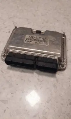 Audi A6 S6 C5 4B Engine control unit/module 8E0907401P 1039S01752 0281011136