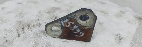 Volkswagen PASSAT B6 Front door upper hinge 
